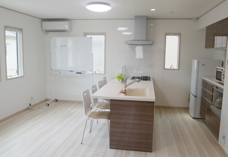 船橋市浜町・いいじま歯科・講習室