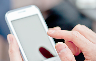 船橋市浜町・いいじま歯科・お電話でのお問い合わせ